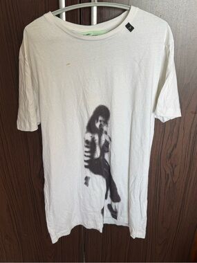 Off-White White Short Sleeve Tee with Black Graphic